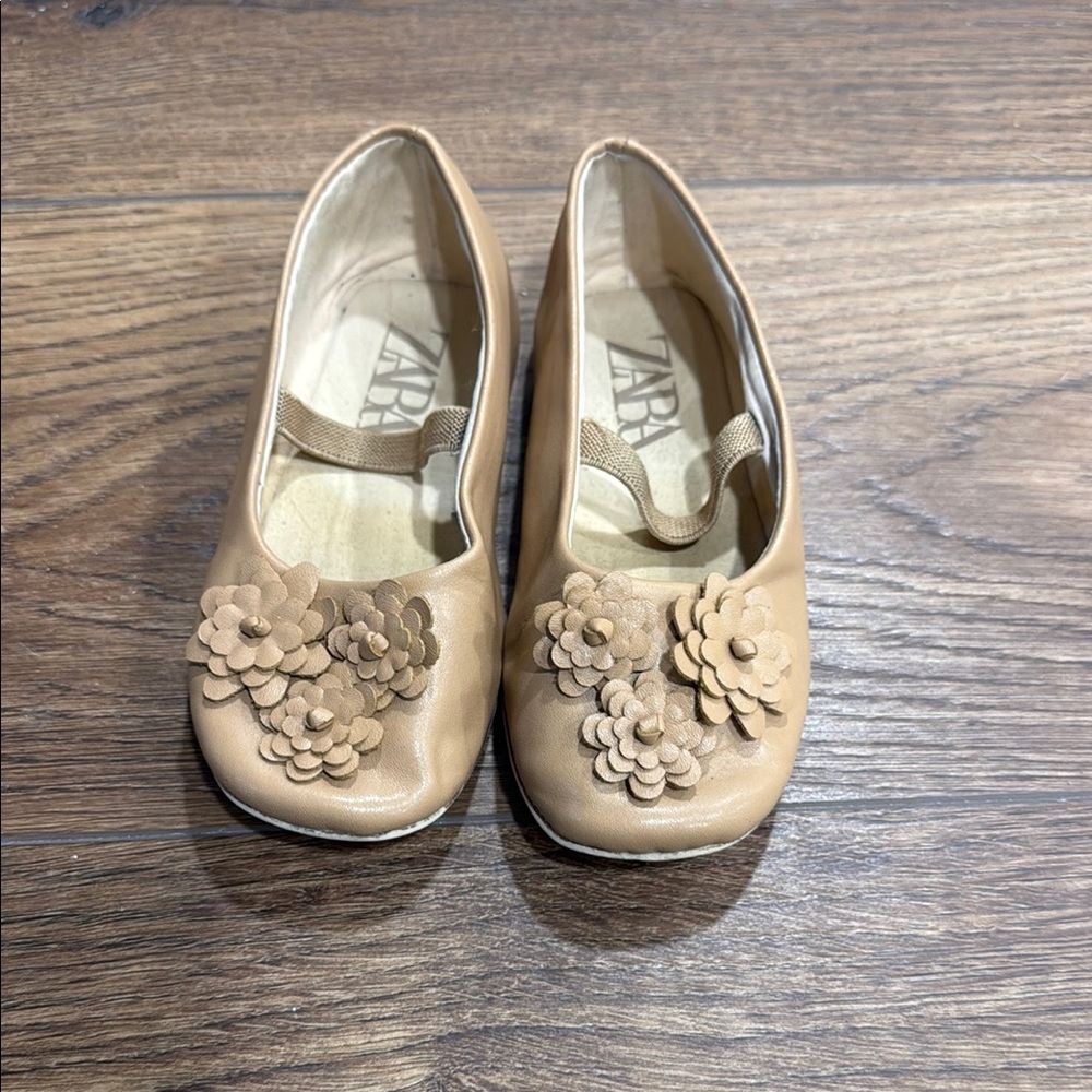 Zara Kids Floral Ballet Flats